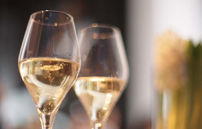 国际香槟市场展望：收藏级佳酿与入门级精品的表现将超越预期