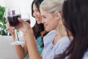 无酒精及低度葡萄酒销量激增，酿酒技术创新适配消费新需求